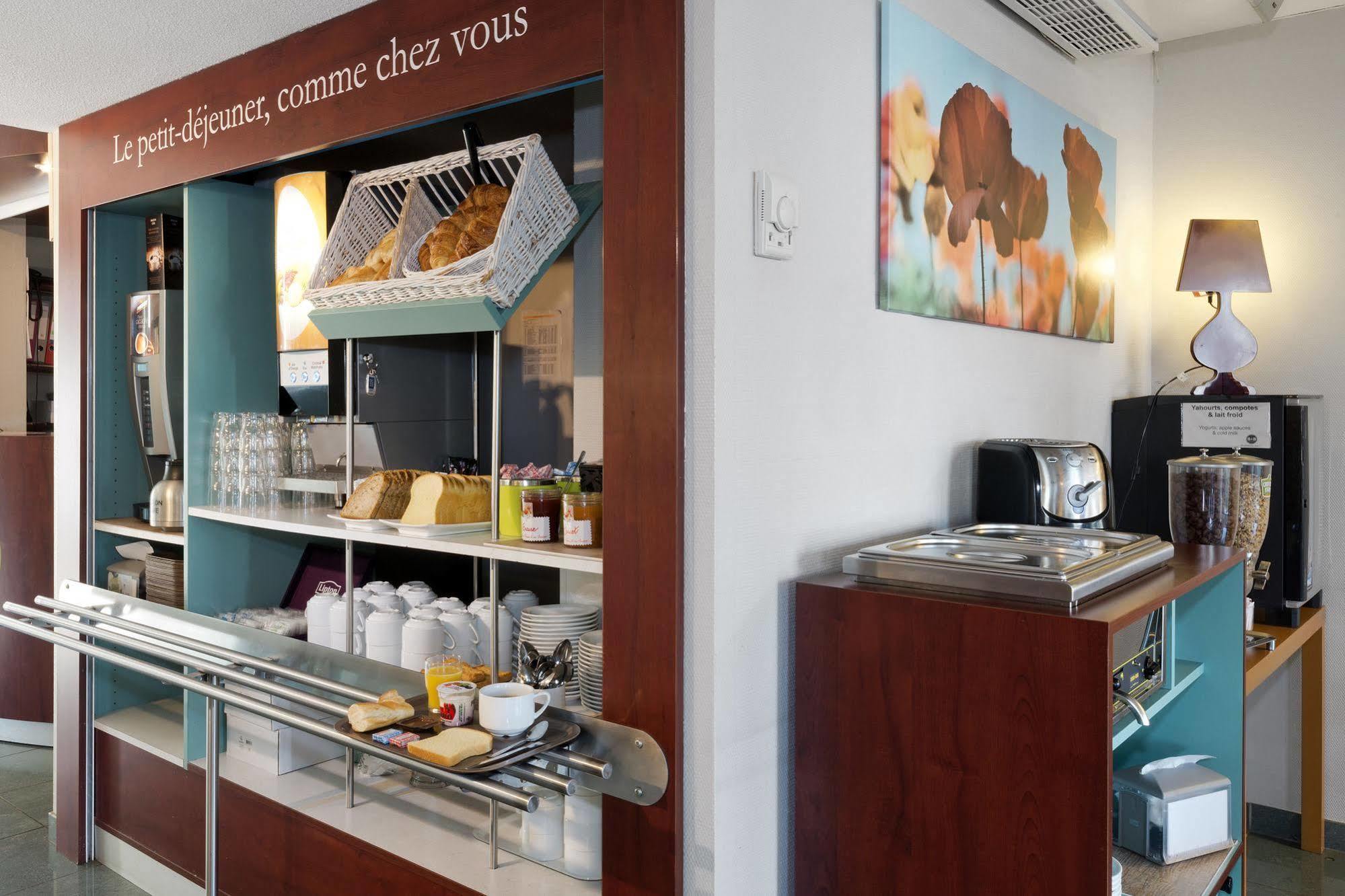 B&B Hotel Laval Change المظهر الخارجي الصورة