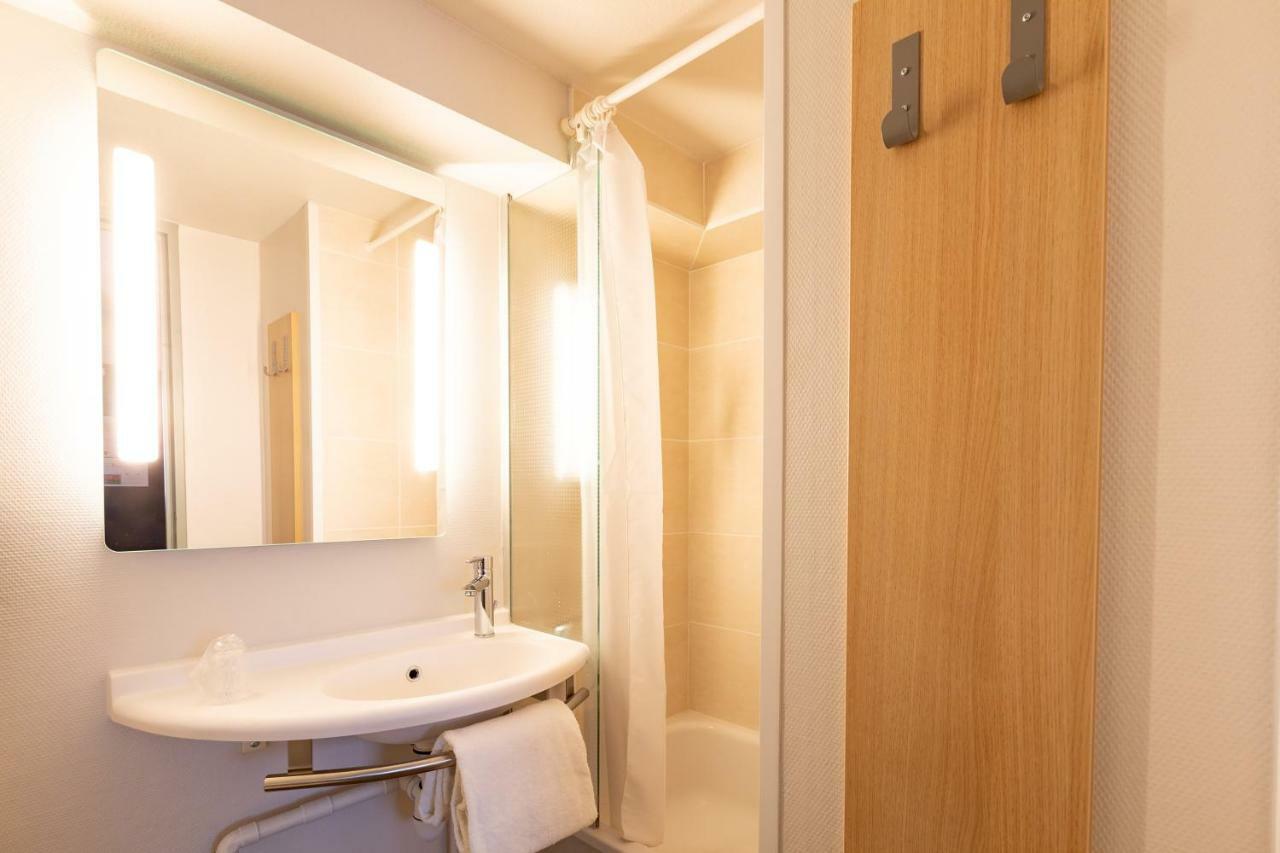 B&B Hotel Laval Change المظهر الخارجي الصورة